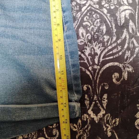 No Boundaries Classic Blue Denim Shorts - Picture 9 of 9